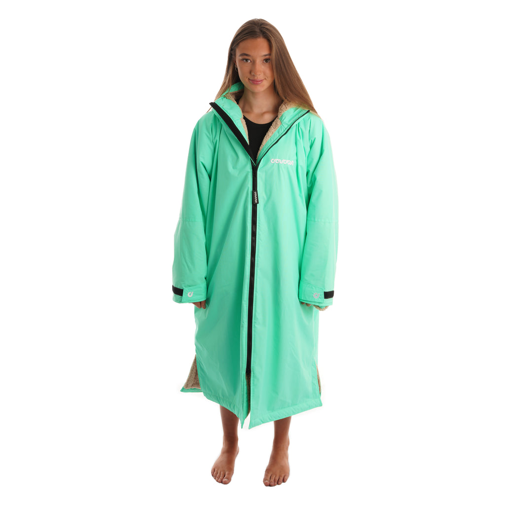 Coucon Changing Robe Adult Long Sleeve - Mint Front Half Zipped